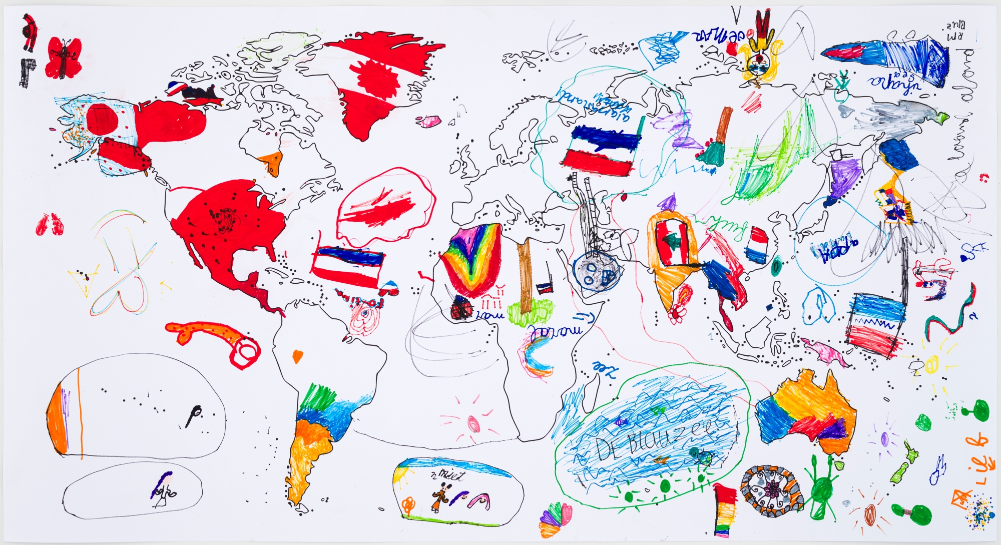 Kids Map Weert van Frans van Hoek: een wereldkaart met kleurrijke tekeningen van kinderen.